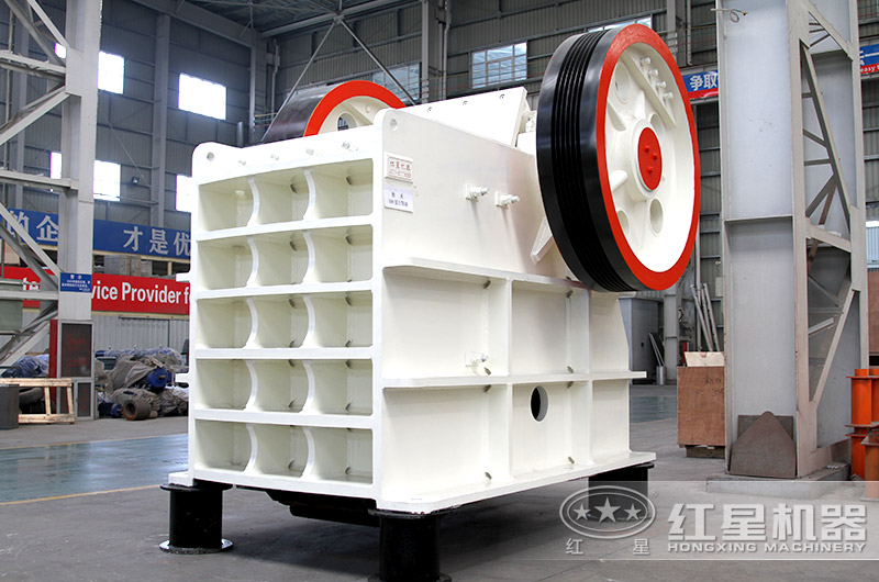PE-600×750顎式破碎機