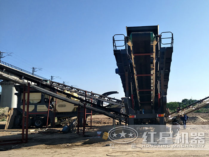 建筑垃圾破碎機現(xiàn)場安裝圖 建筑垃圾破碎機現(xiàn)場安裝圖