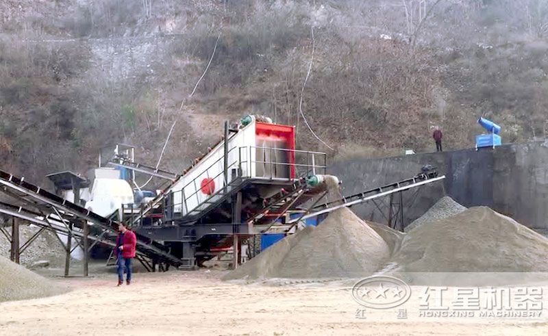 輪胎式大型流動打石子機 輪胎式大型流動打石子機