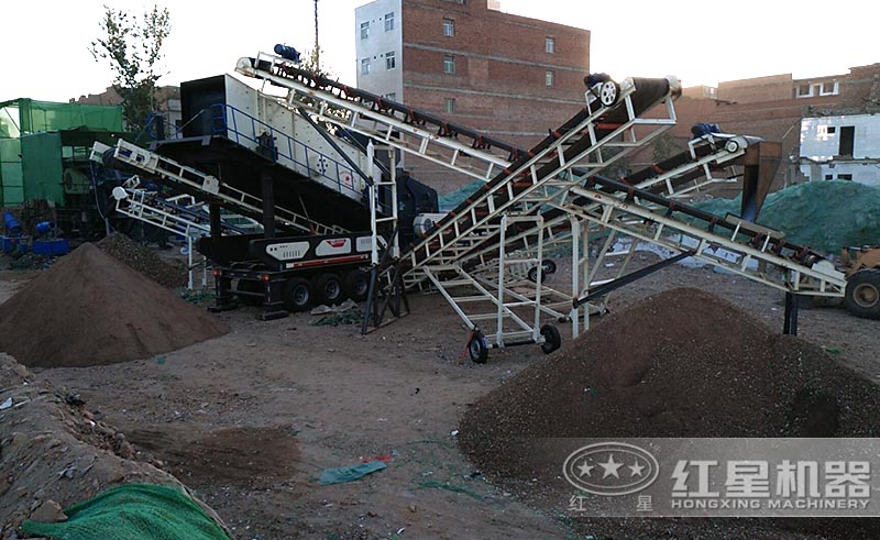 建筑垃圾處理設備—移動反擊式破碎機