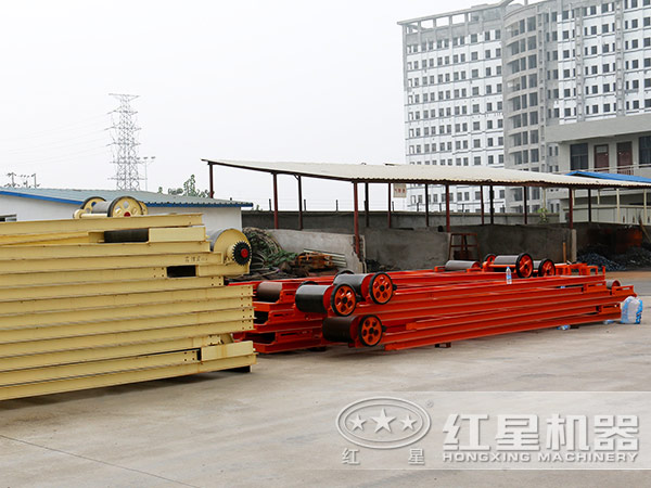 輸送機(jī) 輸送機(jī)