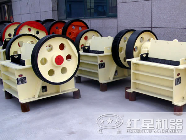 小型PE-150×250顎破機廠區(qū)圖