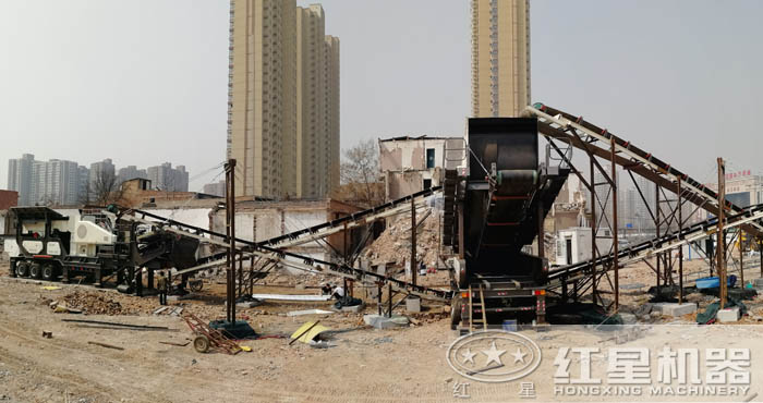 建筑垃圾碎石機工作現場