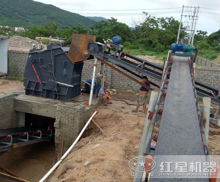 pf反擊式破碎機