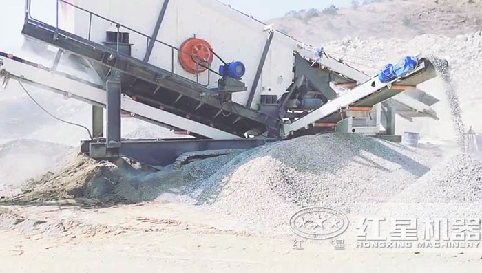 履帶移動破作業現場 履帶移動破作業現場