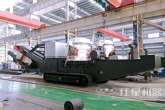 “多功能”移動碎石機(jī)器搭載圓錐破碎機(jī) “多功能”移動碎石機(jī)器搭載圓錐破碎機(jī)