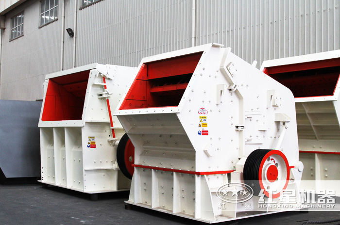 反擊式破碎機產量：30-800t/h