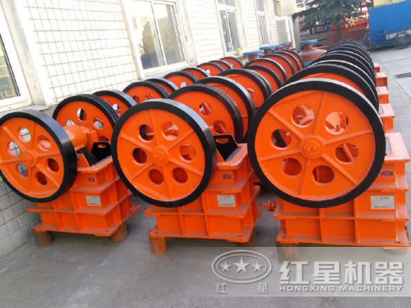 輝鉬礦破碎機價格多少錢？