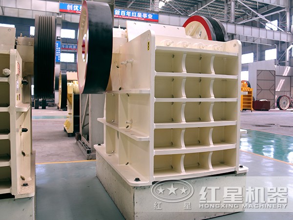 鐵礦石破碎機